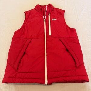 Nike Therma-Fit Red Jacket size small